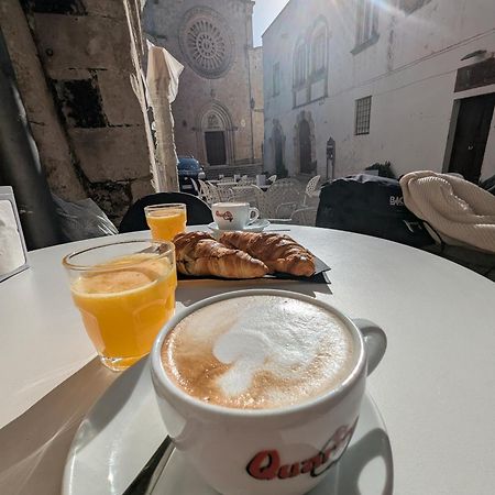 Ca Sotto L'Arco Bed & Breakfast Ostuni Exterior photo