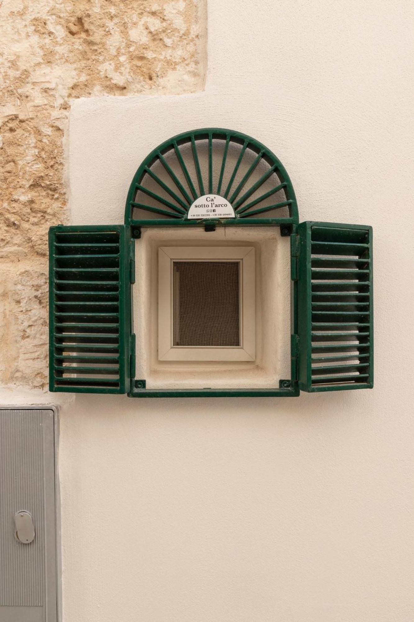 Ca Sotto L'Arco Bed & Breakfast Ostuni Exterior photo